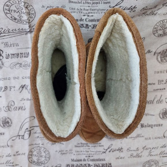 BearPaw Women's Elle Short Hickory Water Resistant Winter Boots - Picture 3 of 11